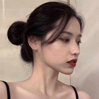 Beautiful high-definition avatar pictures of super sexy girls. A collection of real-life WeChat avatars of charming girls.