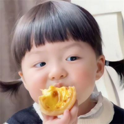 Douyin super popular cute pictures of adorable babies, HD couple avatars of a boy and a girl cute baby