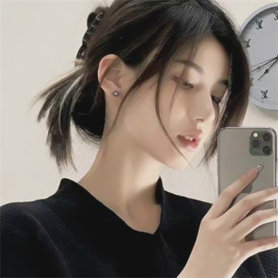 Douyin's high-end avatars are clean and elegant. Long-haired girls' avatars are gentle and sweet, high-definition photo albums.