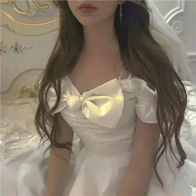 Female head ins with high-end texture and good-looking real person. Very temperamental girl avatar, high-end, pure and sexy.