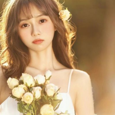 Ins style, high-end and elegant girl's avatar is super good-looking. Beautiful girl's avatar is charming, high-definition and super texture.