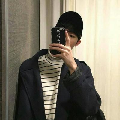 The most charming and domineering boy's exquisite avatar picture. The boy's avatar is extremely cool and the real person is cold.