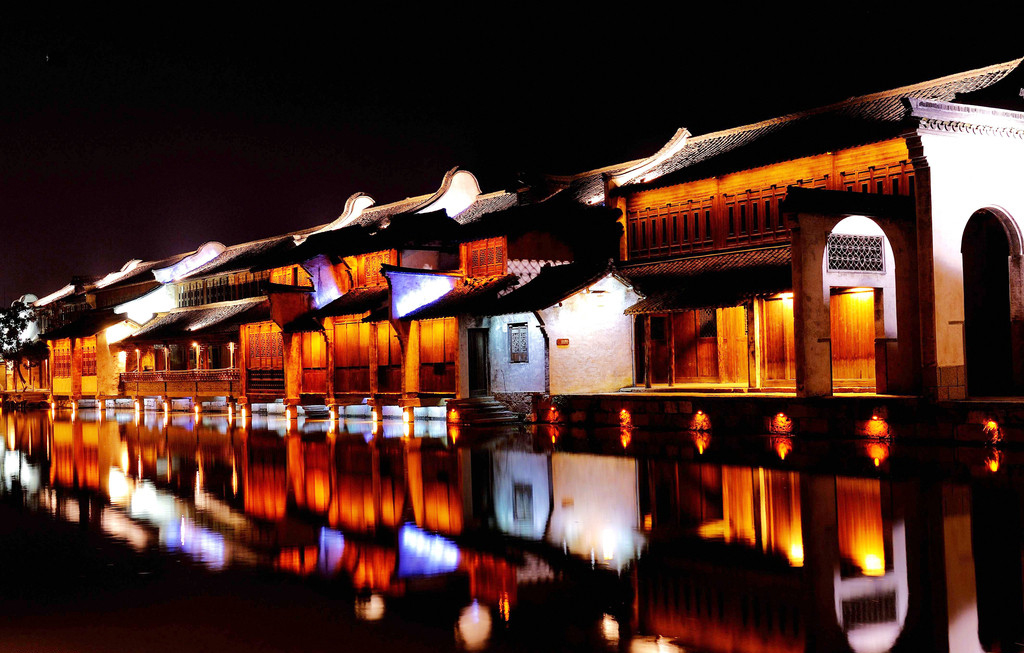 Collection of scenery pictures of Wuzhen at night