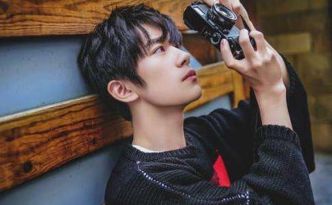 Beautiful pictures of Yi Yang Qianxi no matter how much is lost
