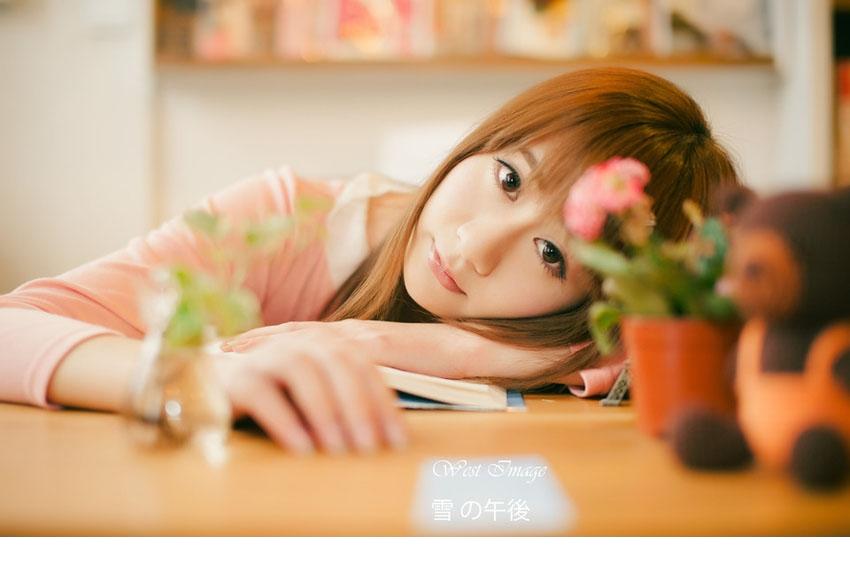 Cute little loli's beautiful leisure afternoon charming photo