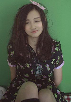 Sweet private photos of little loli born in the 90s
