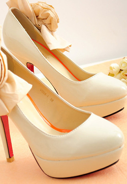 Pictures and photos of comfortable and elegant high heels