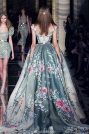 Zuhair Murad SS 2016 Haute Couture The back view is really amazing