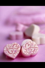 Heart-shaped candies for you Beautiful artistic conception pictures